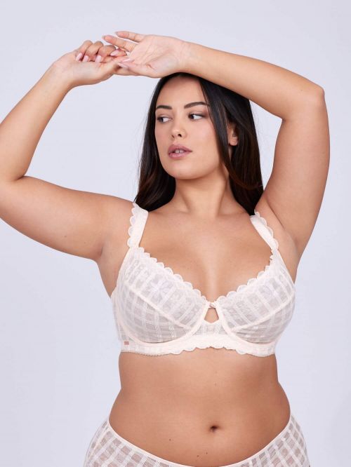 Soutien-gorge à armatures BETTY Bonnets BCDE Poudre