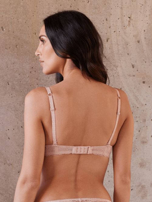 Lightly lined no wired bra FAME Praline Cups BCD
